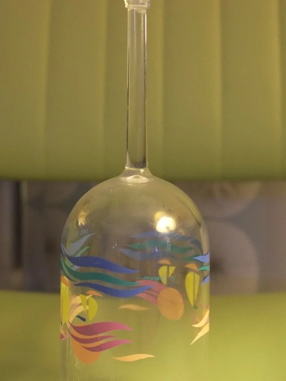 N/A 1986 lucite